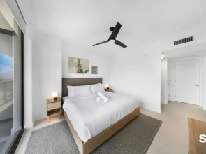 Skyline Escape Sleek 1BR with DTW Charm