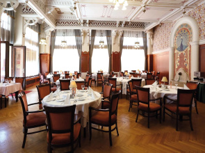 Palatinus Grand Hotel