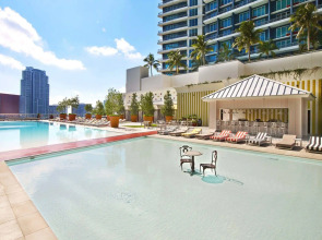 Отель Dua Miami Brickell, An Autograph Collection Hotel
