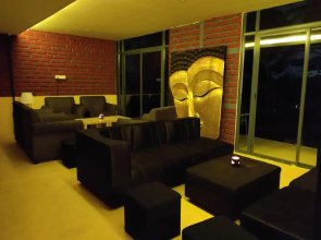 Atmaveda Riverside Homestay
