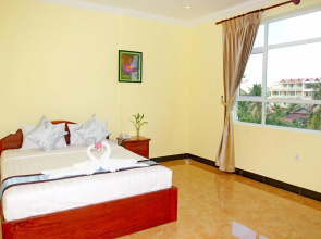 Jasmine Battambang Hotel