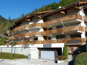 Appartement La Clusaz, 2 pièces, 4 personnes - FR-1-304-11