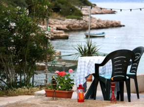 Sea View - 7 m From Beach - A1