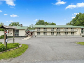 Mountaineer Inn