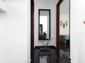cozy apartment excellent location, air conditioning