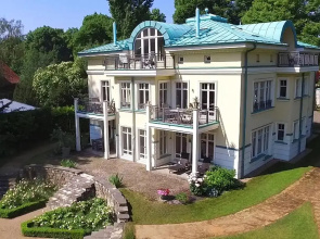 FeWo Havelpalais direkt am Wasser