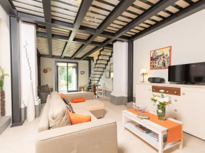 Beautiful Villa near Cortona with Private Swimming Pool