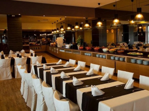 Azalia Hotel Balneo & SPA