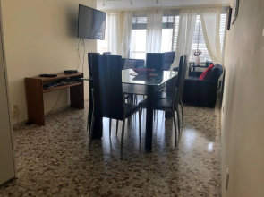 Apartamento Apolo, Depto 201 sobre Gorlero