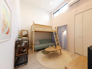 Trip Pod Komondo-Machi