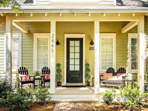 2465 Bungalo 4 Bedroom Home by RedAwning