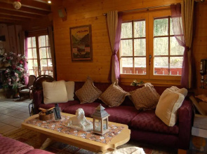 Room in Guest room - Chamonix room for 3 people with a balcony