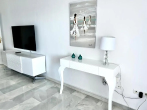 MI CAPRICHO 171 BEACHFRONT APARTMENT In The COSTA DEL SOL