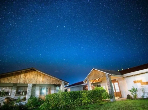 Maru Lodge