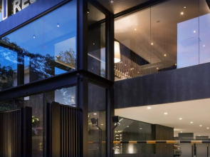 One Residence Hotel & Apartment