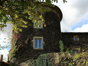 Chateau de Mauras
