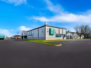 Quality Inn & Suites Council Bluffs - Omaha East
