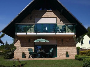 Strandhaus direkt am Ufer der Müritz 100 m