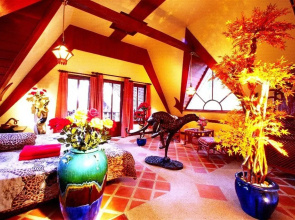 Coco Palace Resort