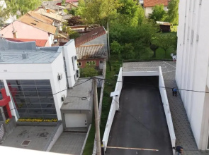 Centar Apartman ENMI 111