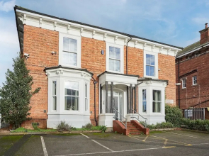 Host Stay Apartment 4 Upton House