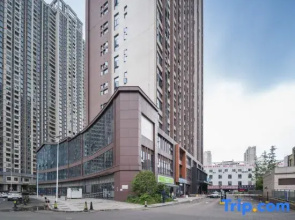 Ni Hao Hotel (Nanchang Bayi Square Wangfujing)