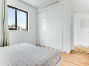 Sanders Olive - Cute 1-bdr Apt With Shared Pool