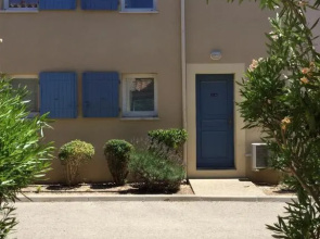 Agréable Gîte Climatisé Dans Résidence Vacances Avec Piscine Chauffée, Situé Dans Le Village de Mouriès, Au Cœur Des Alpilles, 8 Personnes Ls1-290