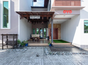 OYO 89873 Nurbayu Chalet