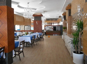Parador Beach Hotel