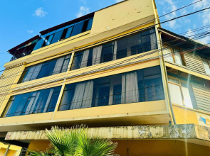 Arusha Backpackers Hotel - Hostel