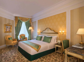 Royal Rose Abu Dhabi, a Curio by Hilton Affiliated Hotel