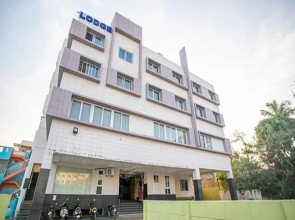 Sri Nidhi Hotel