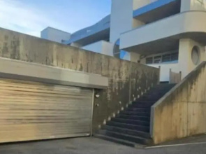 3 Bedroom Apartment With Free Parking