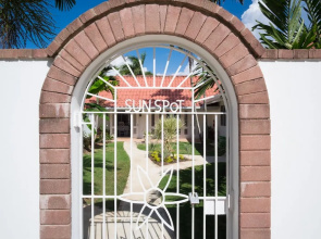 Sunspots Villa