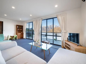 Goldfield Holiday Home