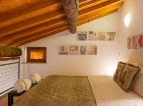 Giardino Giusti House & Court