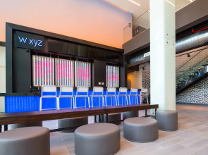 Aloft New York LaGuardia Airport