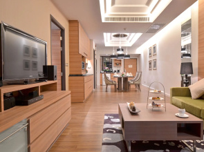 Summit Windmill Golf Suite Hotel @Suvarnabhumi