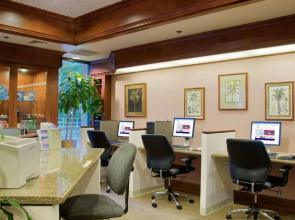 Hilton Hawaiian Village Waikiki Beach Resort