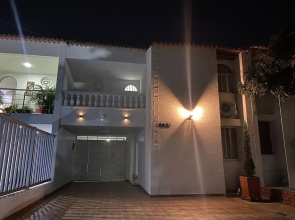 Casa Villa Elvia