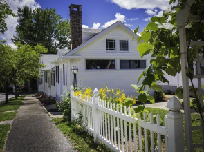 Homestead Inn