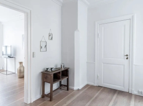 Large Apartment in Historic Centre