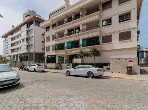 Apto Luxuoso A 230m Da Praia De Jurerê Vje301