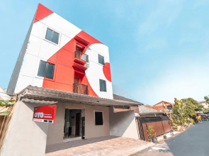 OYO 1070 Kuningan Residence