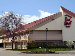 Red Roof Inn Detroit - Troy
