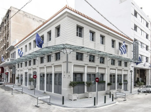 Gallery Suites & Residences, Piraeus