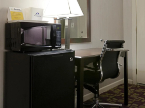 Americas Best Value Inn-Holyoke/Springfield