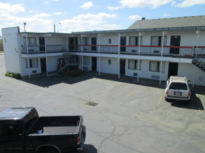 Travelers Inn by OYO Longview Kelso