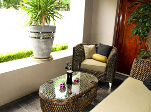 About Guest Lodge